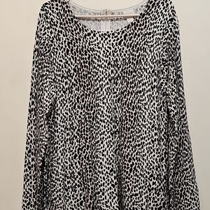 Chico's Black & Brown Leopard Animal Print Long Sleeve Top / Blouse